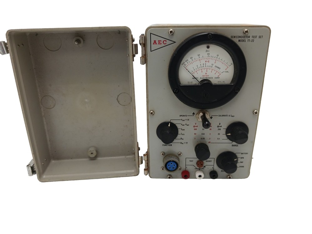 Vintage AEC TT-22 Semiconducter Test Set