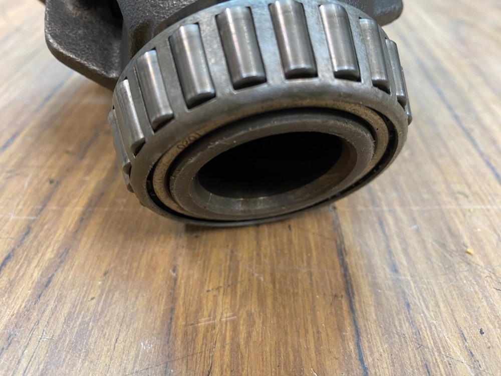Ford Falcon AU M78 4 Pinion Diff Centre
