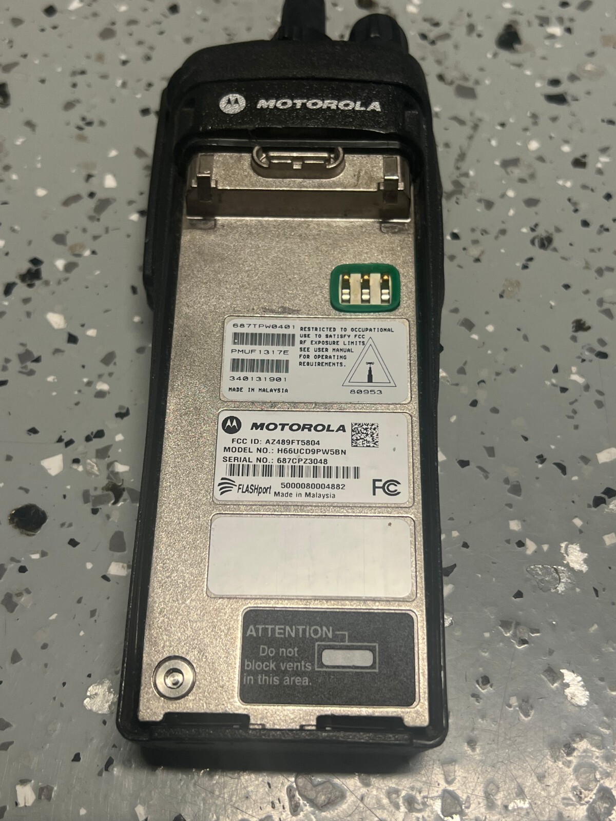 Motorola XTS1500 700 800 MHz P25 Digital 2-Way Radio H66UCD9PW5BN - Used