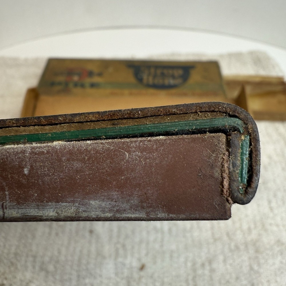 Pike RAZOR STROP HONE SHARPENING STONE IN ORIGINAL BOX