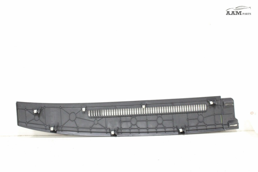 2018-2024 FREIGHTLINER CASCADIA FRONT LEFT DASH DEFROST VENT GRILLE PANEL OEM