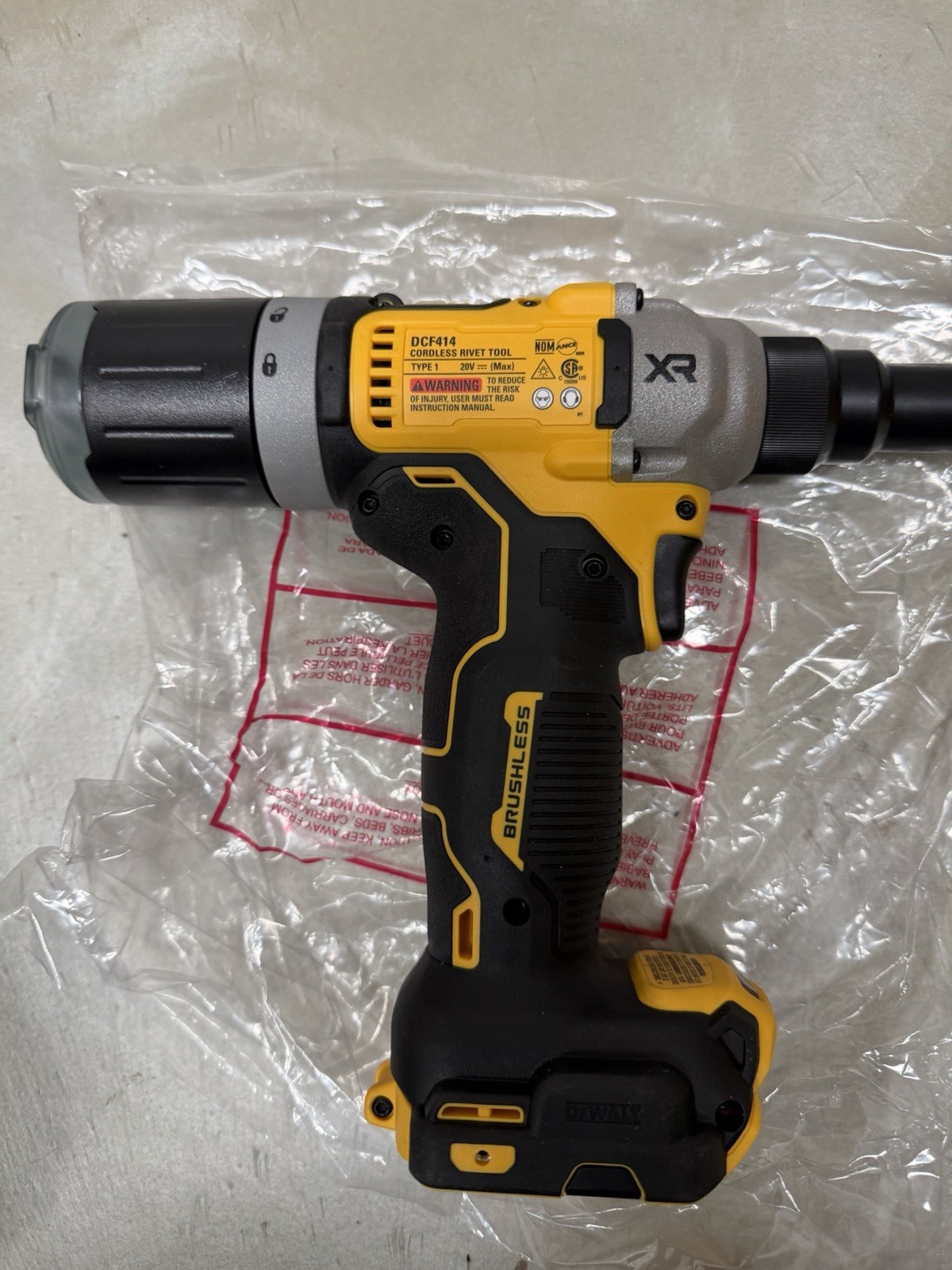 DEWALT DCF414GE2 20V MAX XR BL 1/4" Rivet Tool w/ 2 POWERSTACK Batts, 1.7 Ah Kit