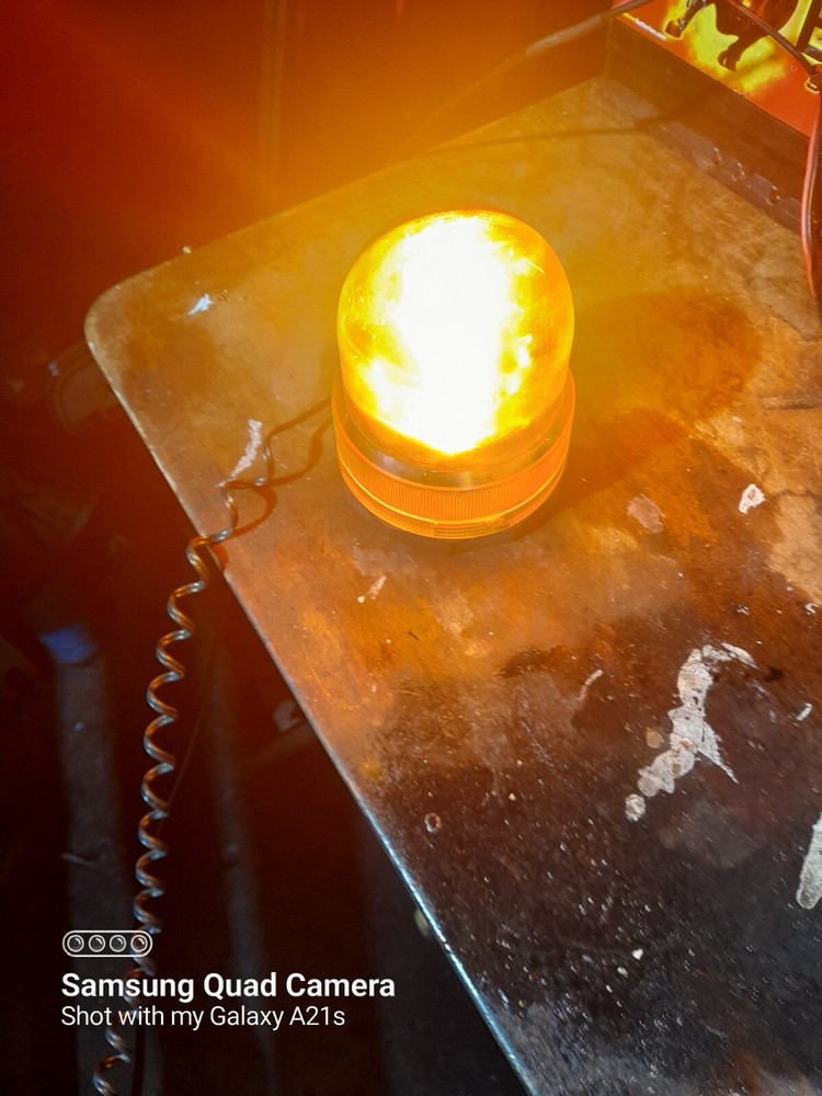 vintage moflash rotoflash emergency light