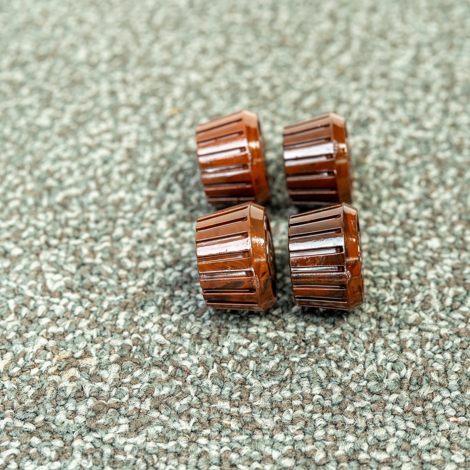 Midcentury Original PHILCO Radio Knobs 4pc 1940s-50s Bakelite 1/4" D Shaft