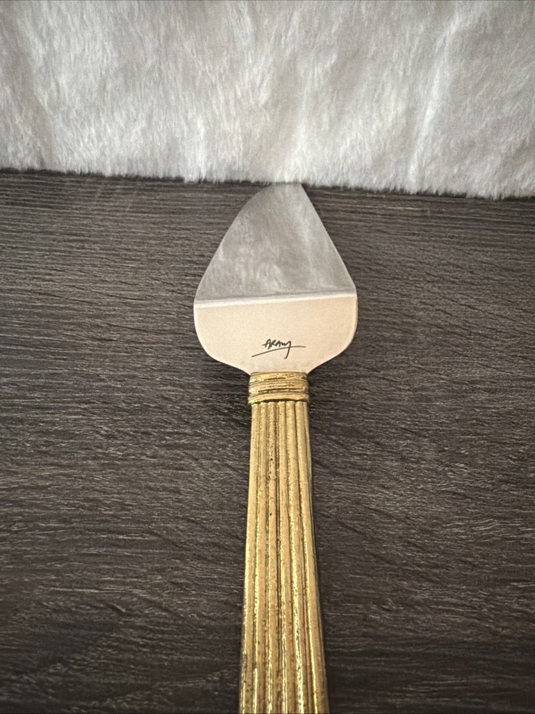 Michael AramWheat Cake Server