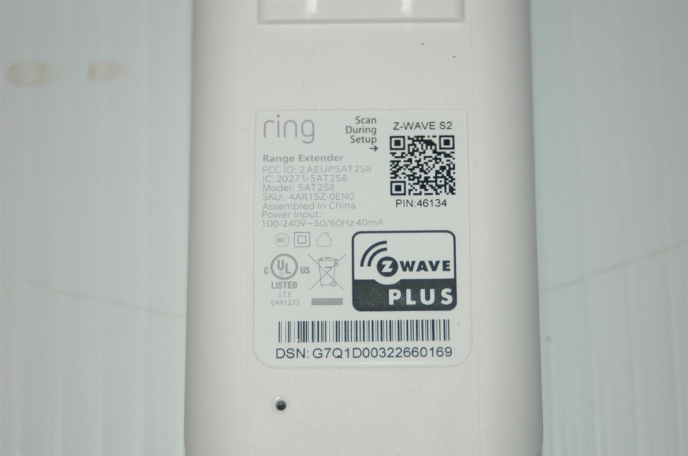 RING ALARM SECURITY SYSTEM RANGE EXTENDER 5AT2S8 NEW IN THE BOX