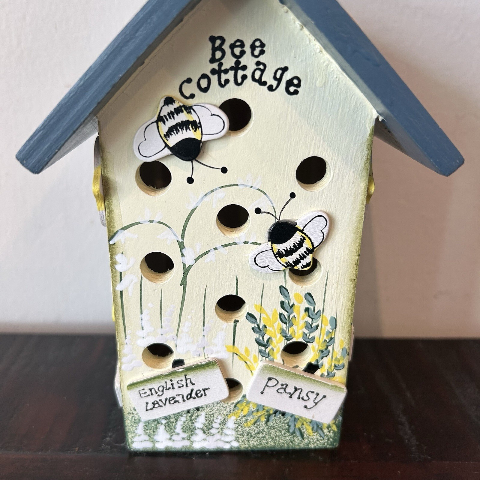 Vintage Bee Cottage Bird House Honey Bee Herbs 1999 Made In USA 6” Tall