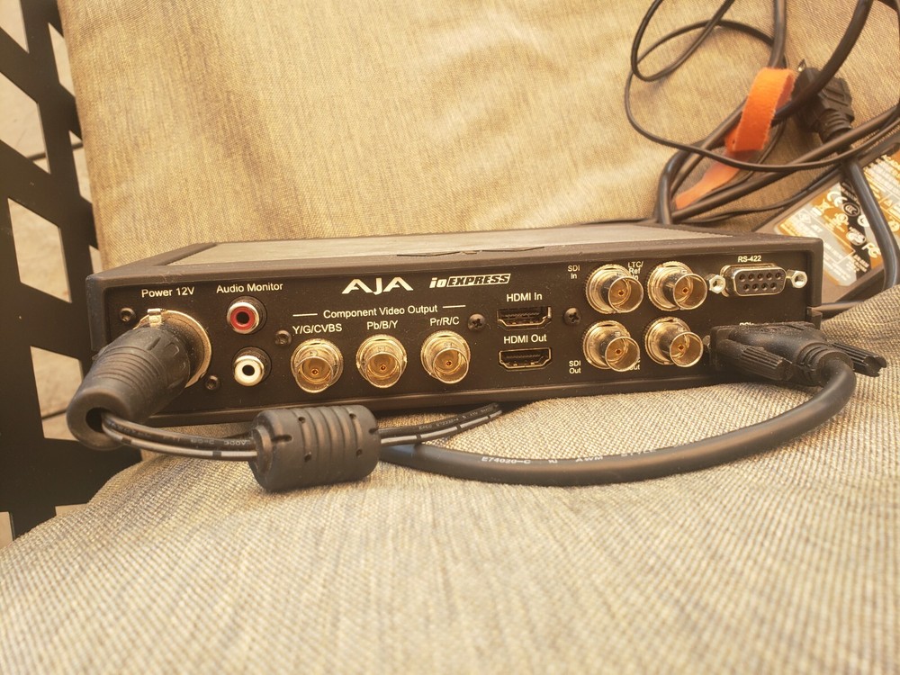 AJA IO-Express with PCIe HD/SD for MAC/PC