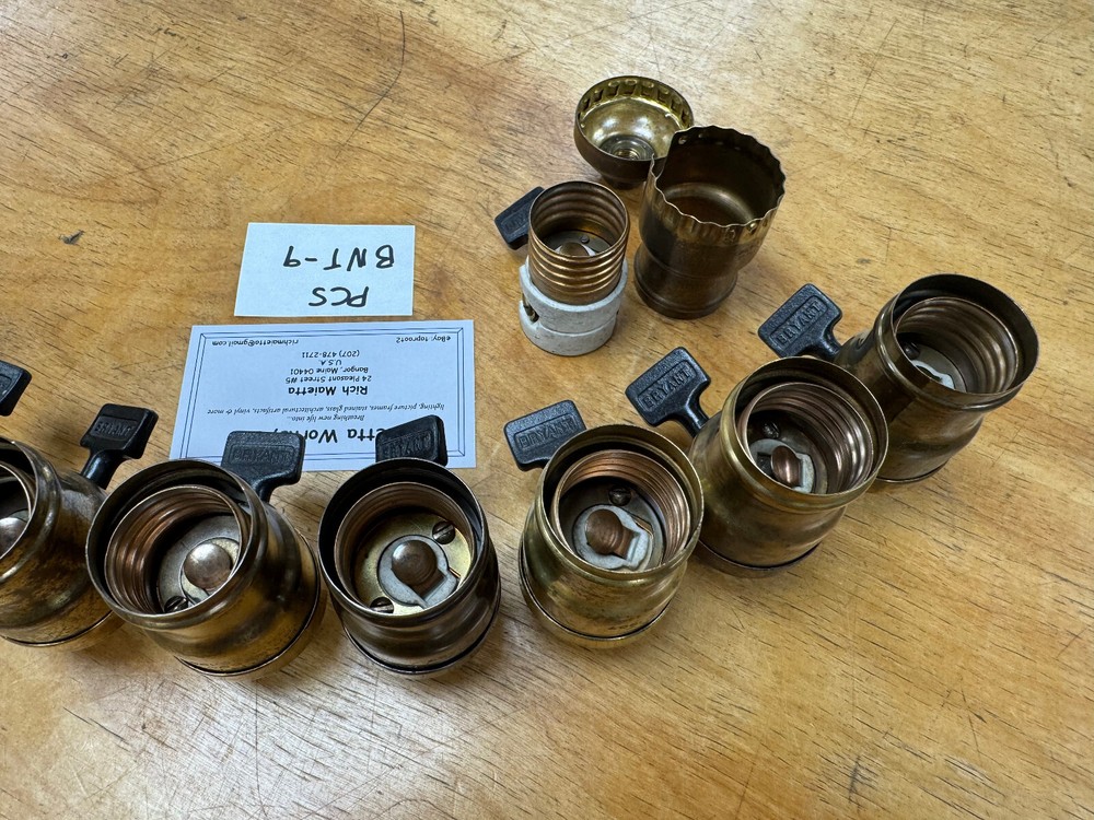 Paul Crist Studios: #10 BRYANT (dated 1907) Socket Shells & Paddles, Tiffany