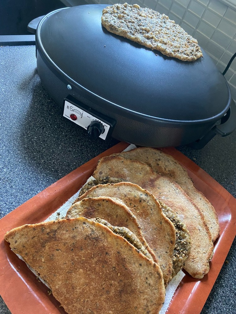 Electric Saj Arabic Bread Maker Non-stick Markouk Thyme /Cheese Pie زغتر مناقيش
