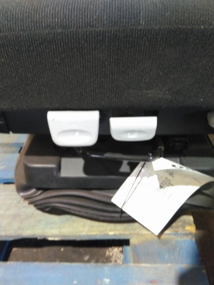 Replaces FREIGHTLINER CASCADIA FRONT SEAT , OH