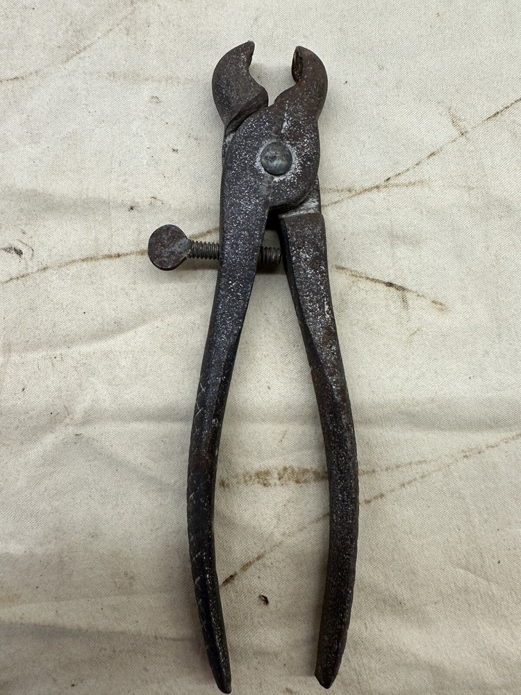 Vintage HOG RING Pliers