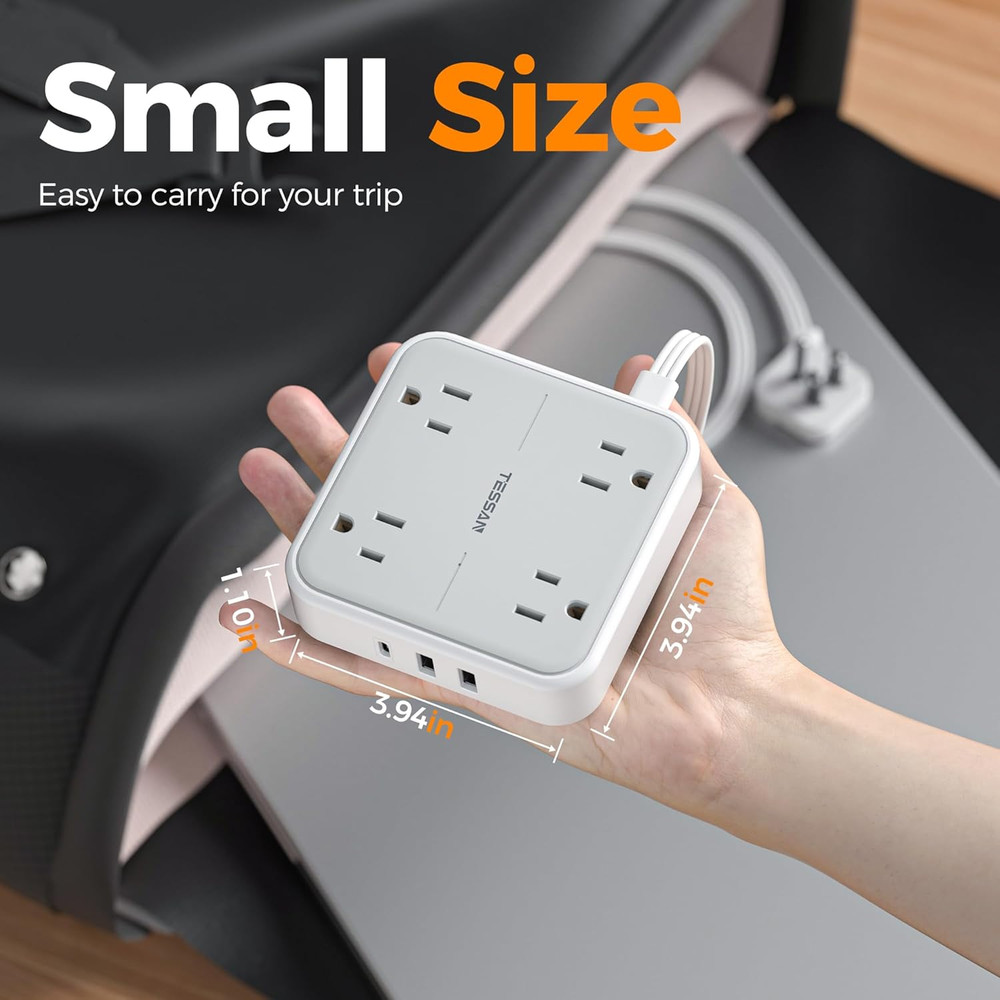 Flat Plug Extension Cord 5 Ft, Surge Protector Power Strip Ring Pull with 3 USB