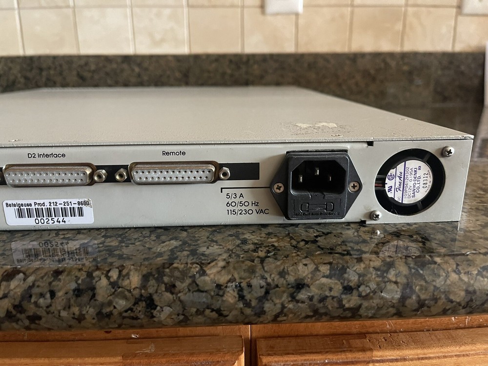 MICROTIME FS 8 VIDEO SIGNAL SYNCHRONIZER