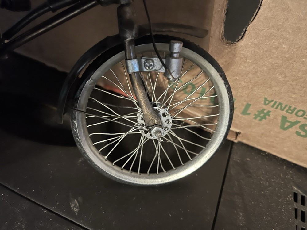 Metal Bike Model Display
