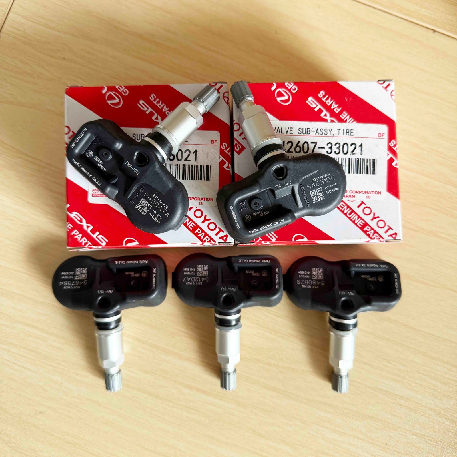 5X Original TIRE PRESSURE MONITOR SENSOR OEM 42607-33021 TPMS PMV-107J For Lexus