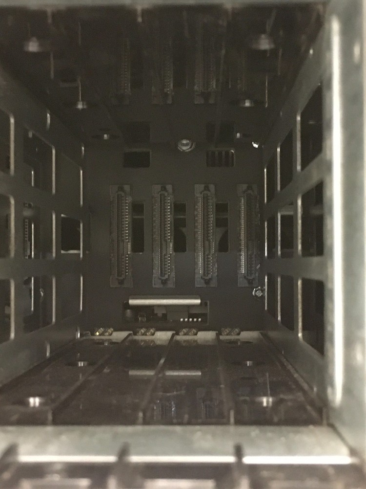 Pure Storage FlashArray FA-M20 3U Storage System w/ NVRAM Modules FREE SHIPPING