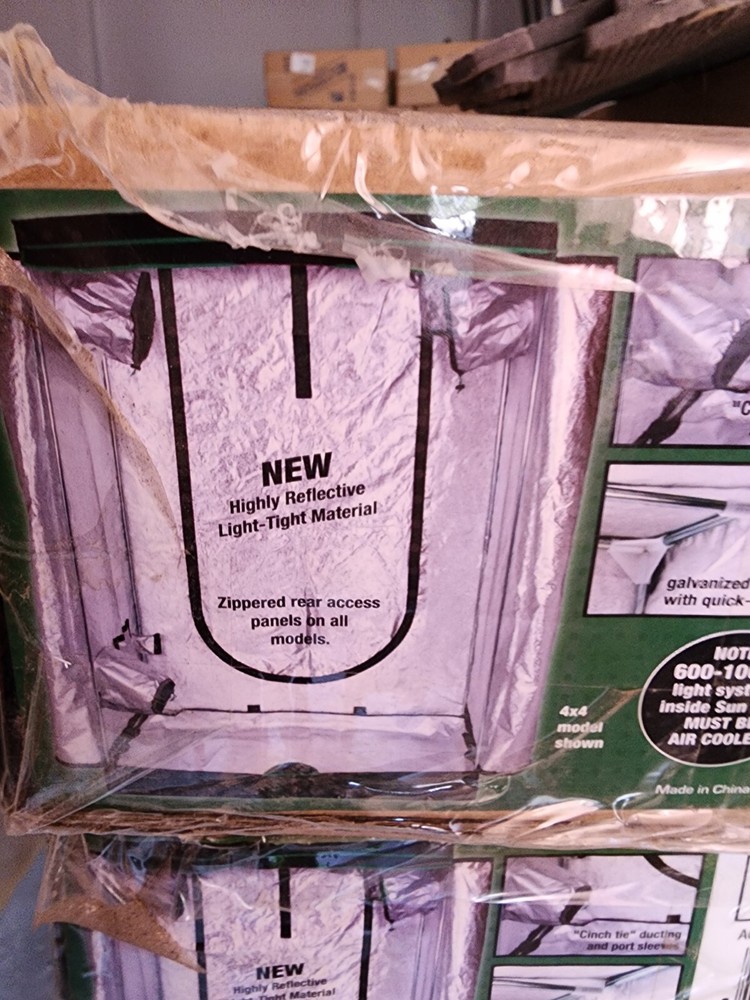 Sun Hut Big Easy Grow Tent 4×4