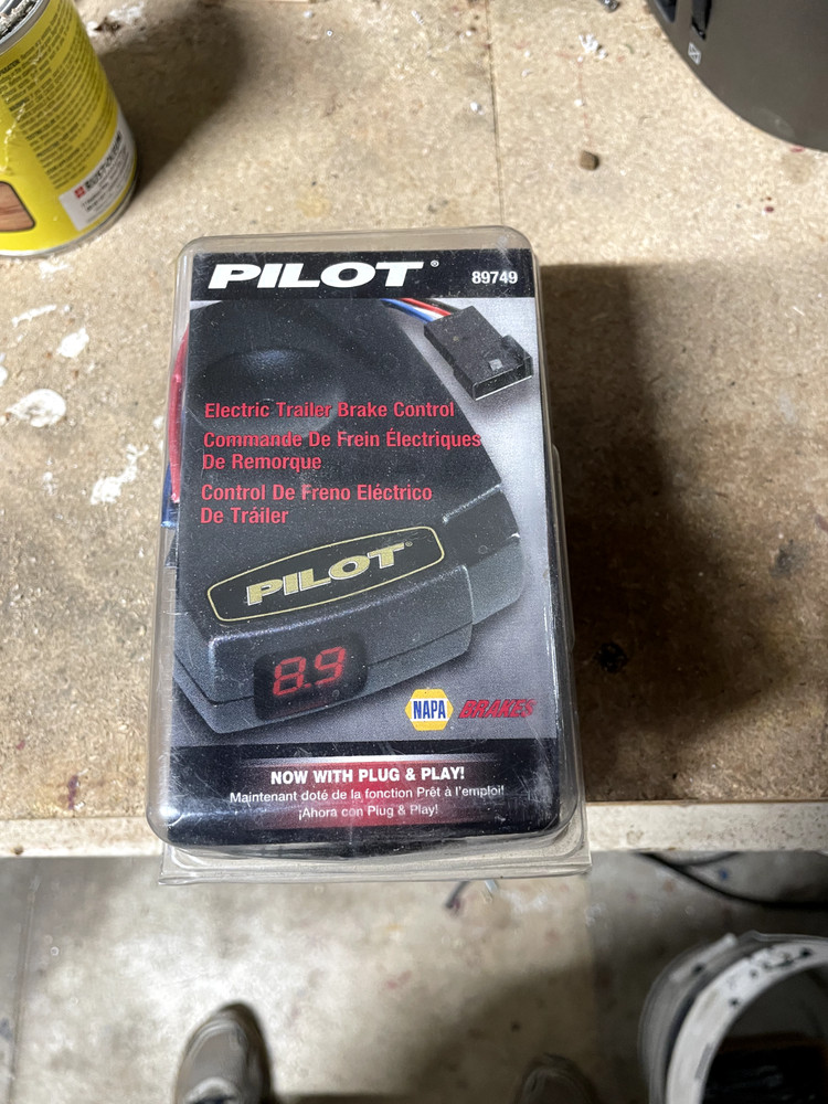 Pilot Electric trailer brake control 89749