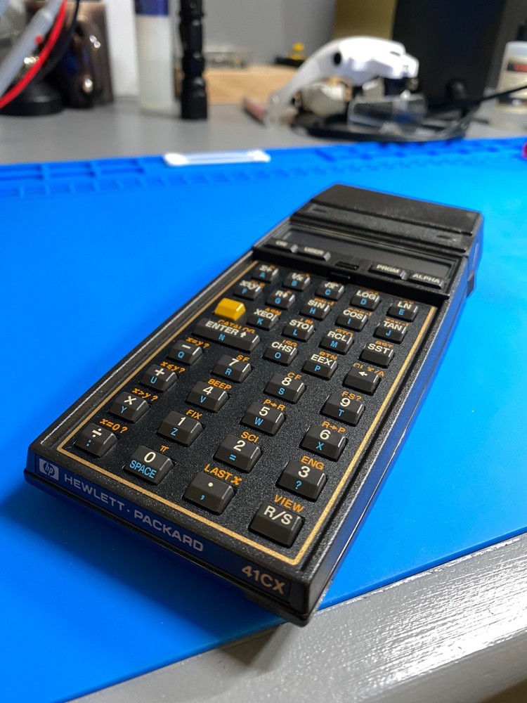 HP 41CX Fullnut Calculator in pristine condition with many extras