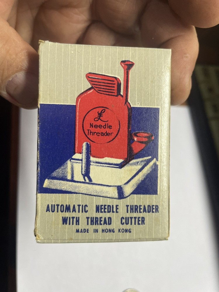 NOS Vintage 1970’s Hong Kong Automatic Needle Threader Thread Cutter