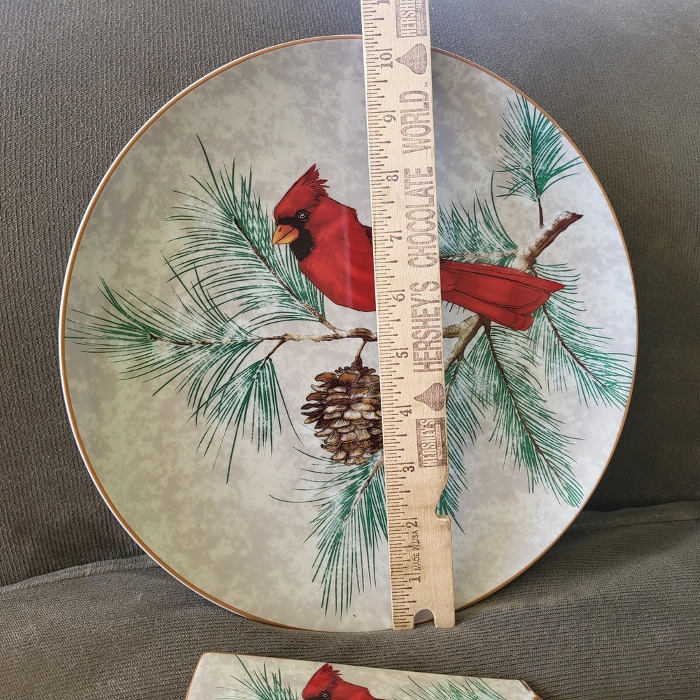 Savinio Cardinal Cake Plate With Server Porcelain