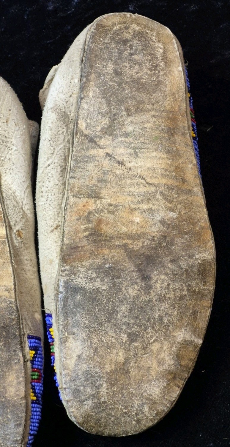 Arapahoe Or Cheyenne Beaded Moccasins, Circ: 1890/1920 RARE !!!