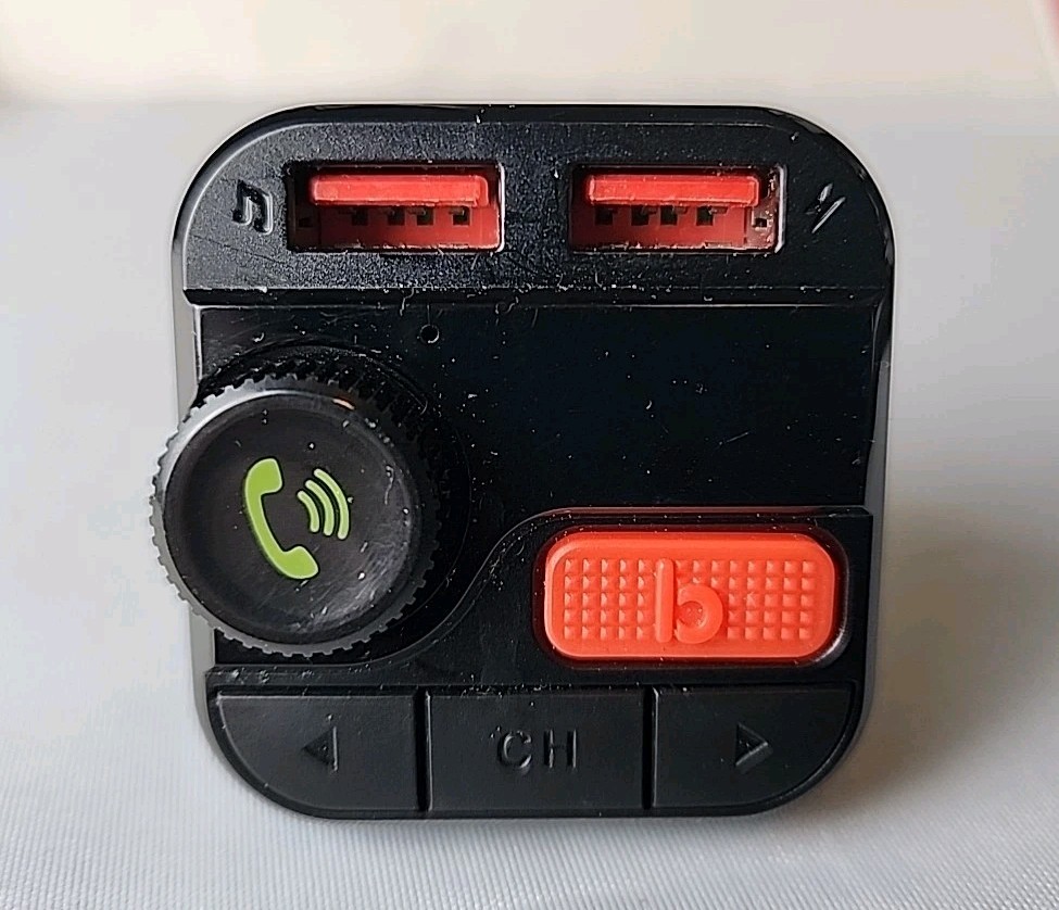 Monster Bluetooth FM Transmitter with 3.4 Amp USB Charging Ports Voice Assistant