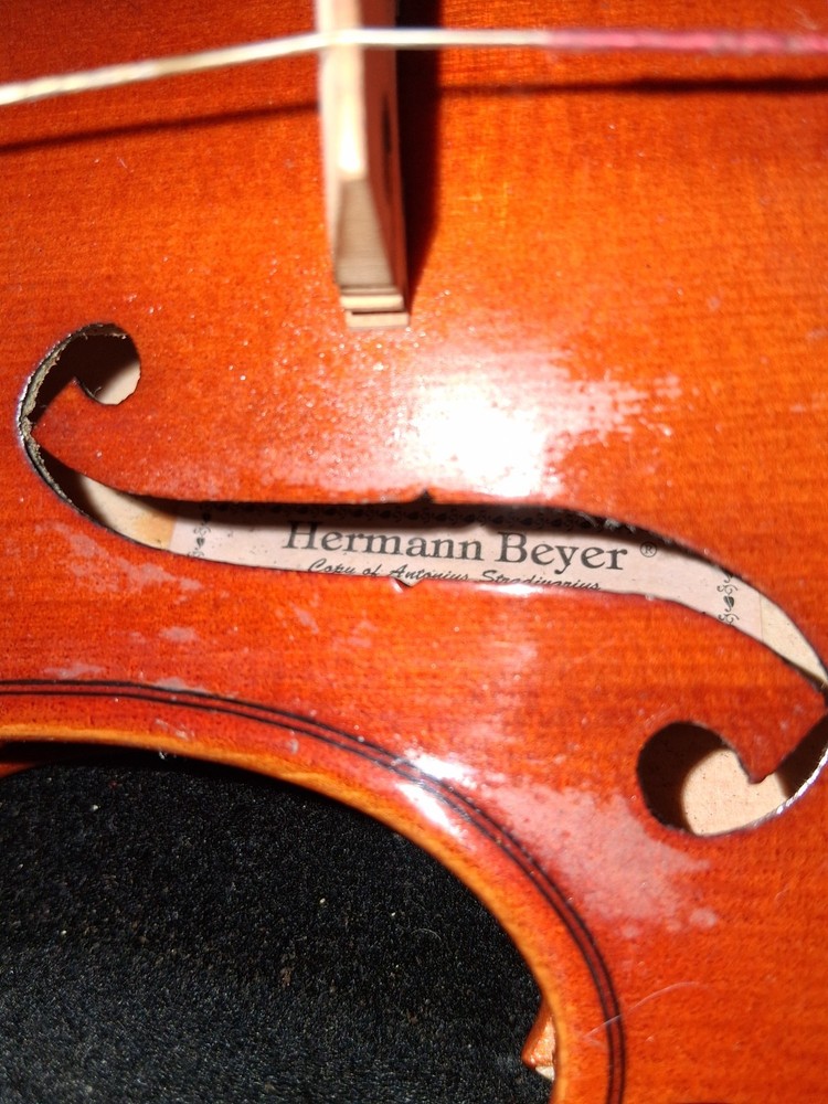 Hermann Beyer Violin E201/4 with Case & Bow 1999 4/4