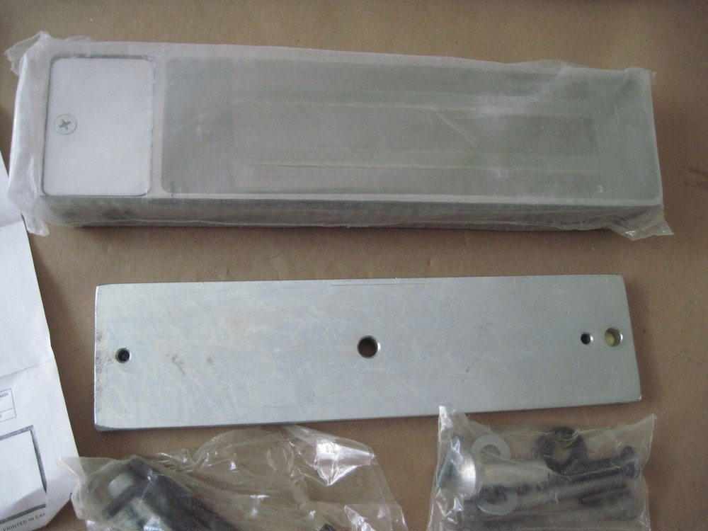 RFSI 1510-24VDC Surface Mounted Electromagnetic Door Lock