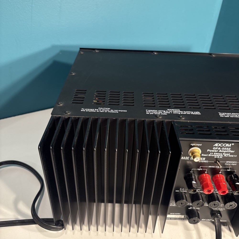 ADCOM MODEL GFA-555 II POWER AMPLIFIER Mint Condition