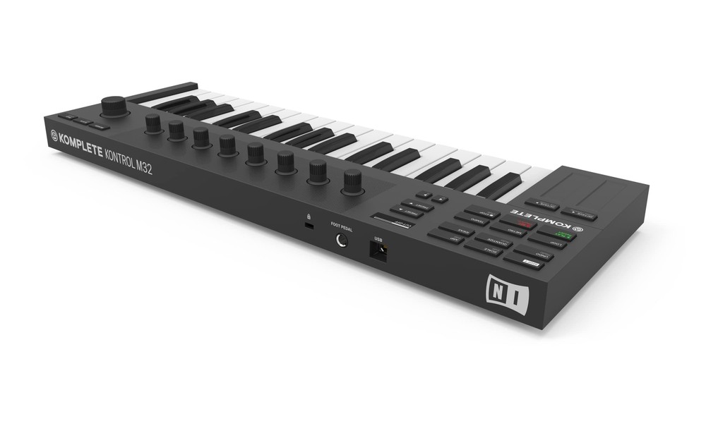 Native Instruments Komplete Kontrol M32 Controller Keyboard, 6.57 x 18.7 x 1....