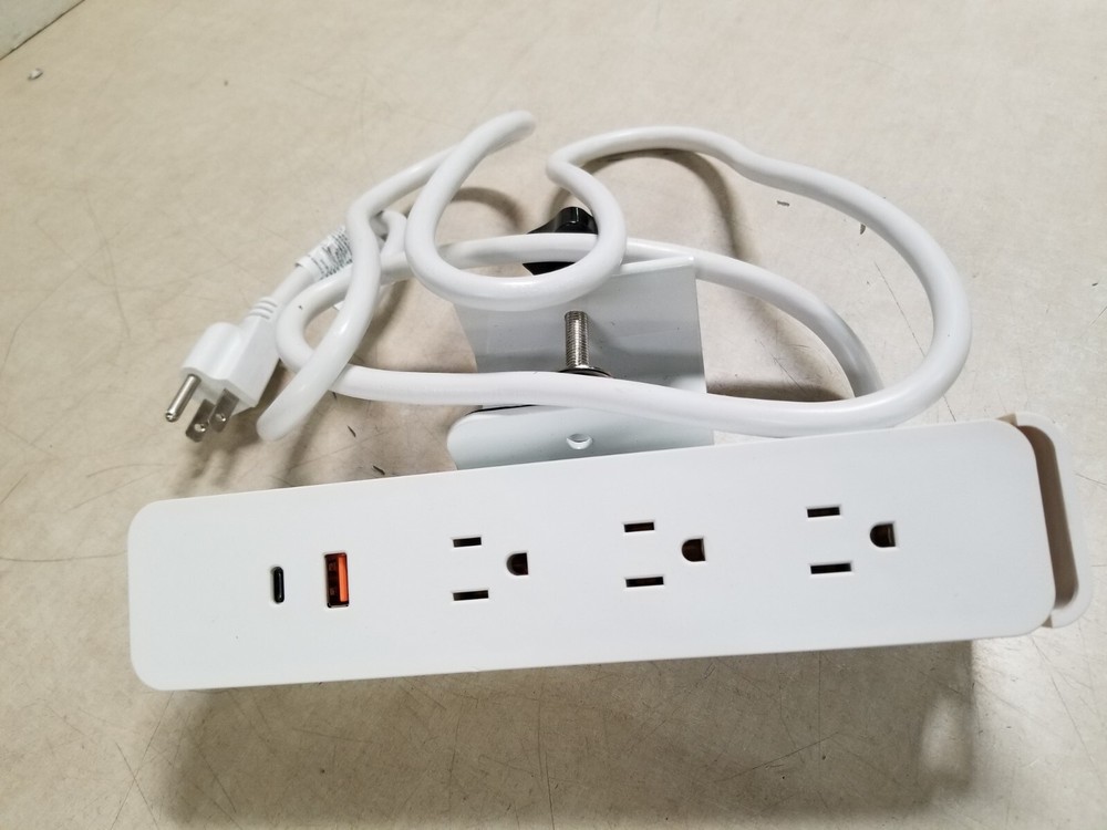 Omni Desktop Power Module 3 Duplex 1 USB Edge Clamp White