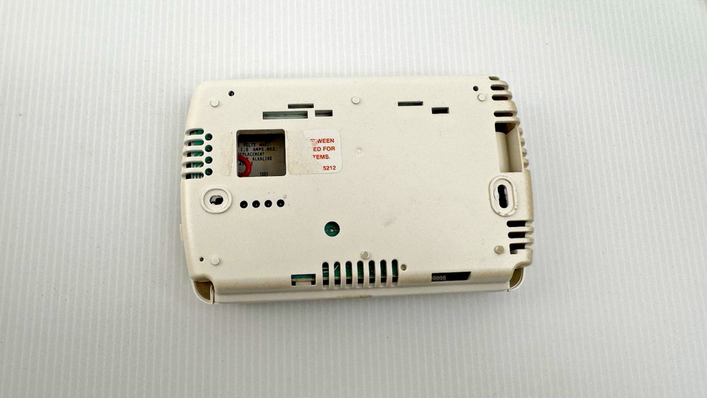 White Rogers Non-Programmable Thermostat 1F86-336 - Nice!