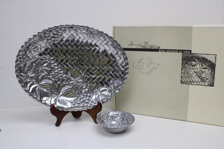 Lenox Grape Weave 2-Pc Chip & Dip Metal Serveware Original Box