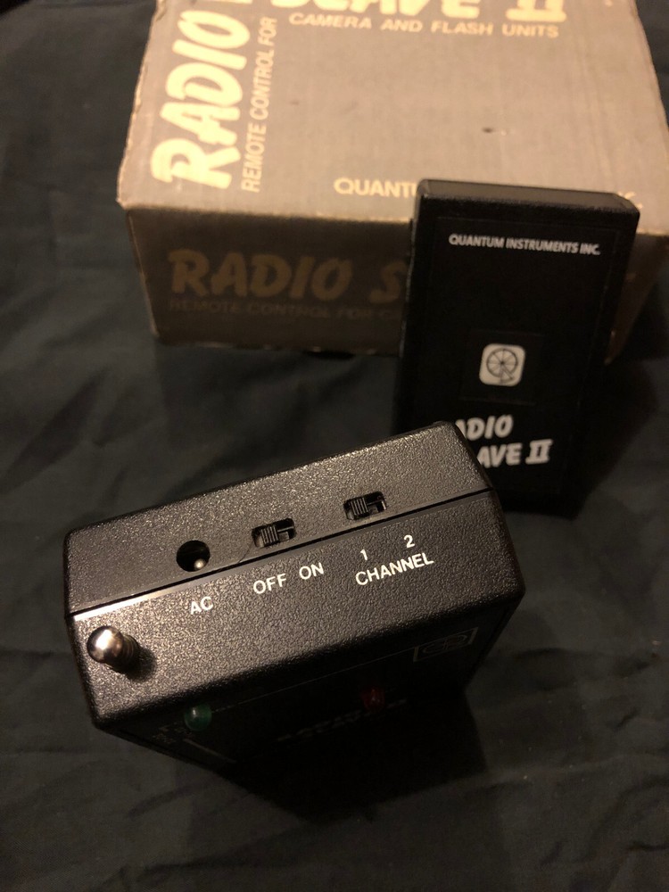 Quantum Radio Slave II Frequency A Wireless Receiver & Transmitter Camera Flash