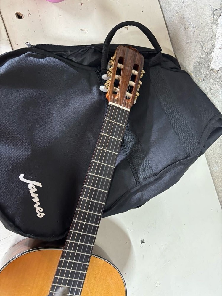 Kodaira AST70 Classical Guitar