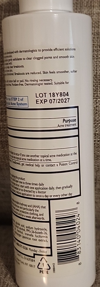 La Roche-Posay Effaclar Clarifying Solution 6.76fl.oz./200ml bottle