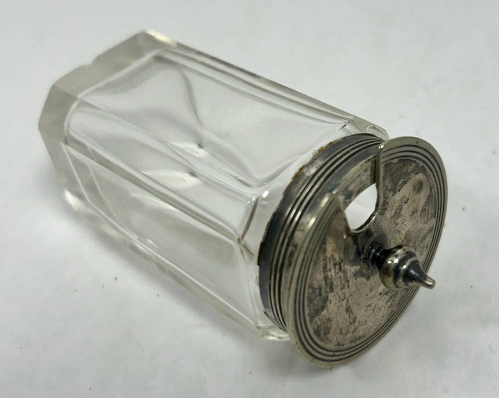 Walker & Hall Silver Plated Condiment Castor Set A1 Quality