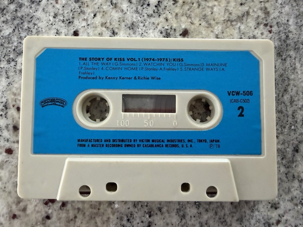 KISS 1977 JAPAN VICTOR STORY OF KISS CASSETTE TAPE VINTAGE AUCOIN MEGA RARE🔥