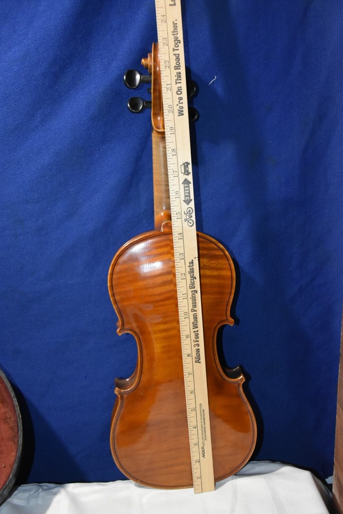 Jacobus Stainer in Absam 1665 Violin w/ 2 Bows