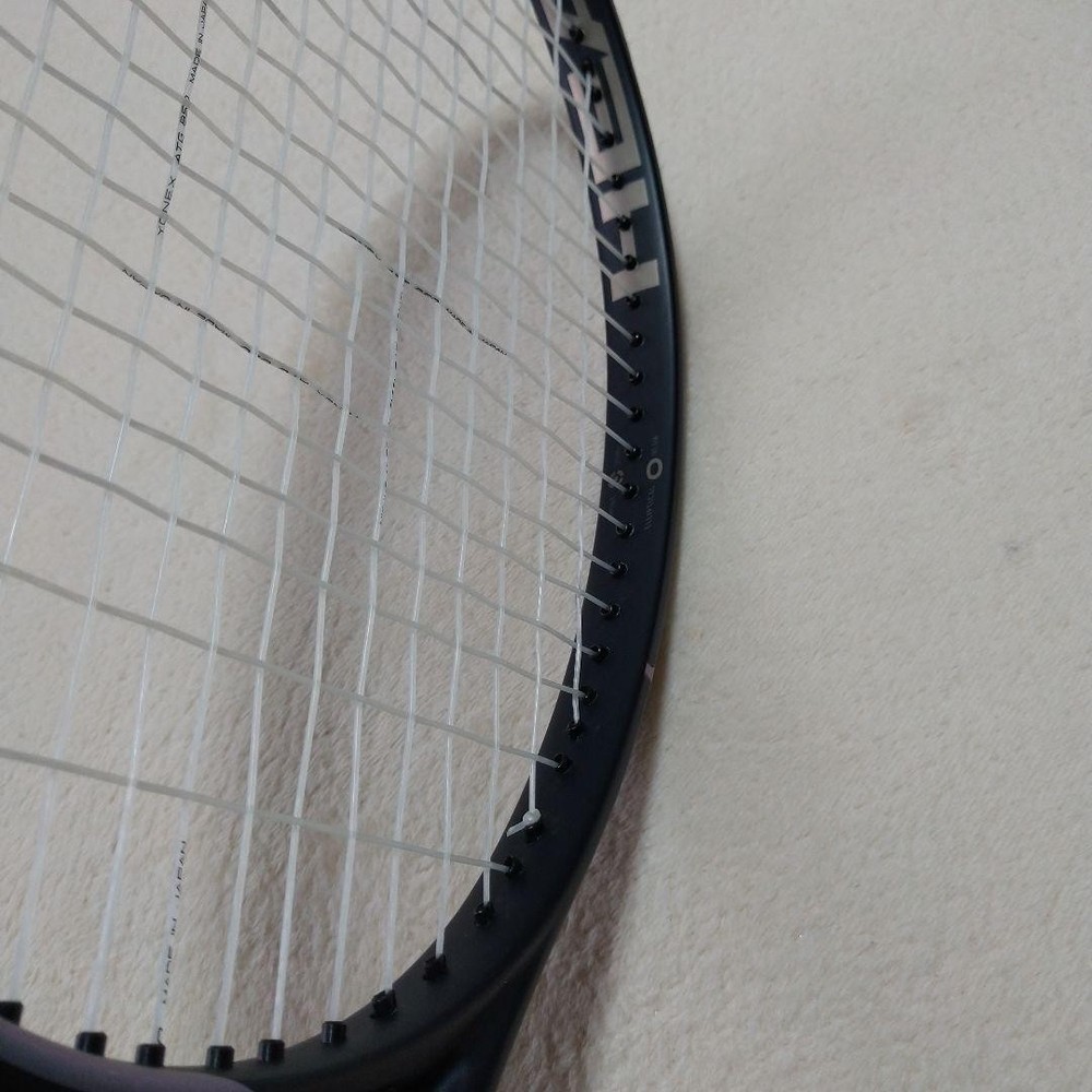 Tennis racket (hard)