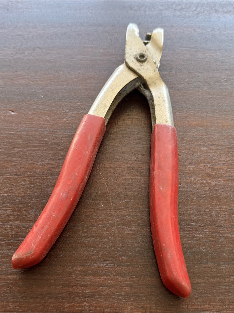 Malco SL5 9 in. Snap Lock Punch