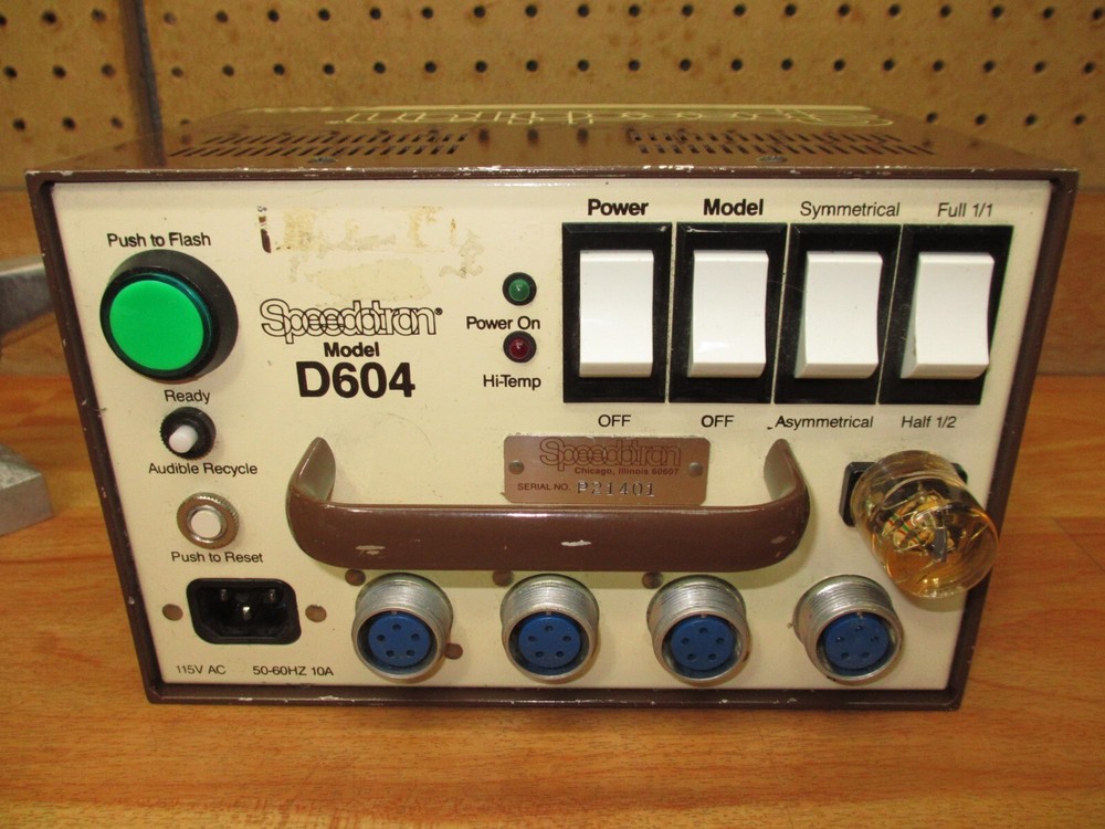 Speedotron D604 *USED* Power Supply Lighting Strobe Studio 600W