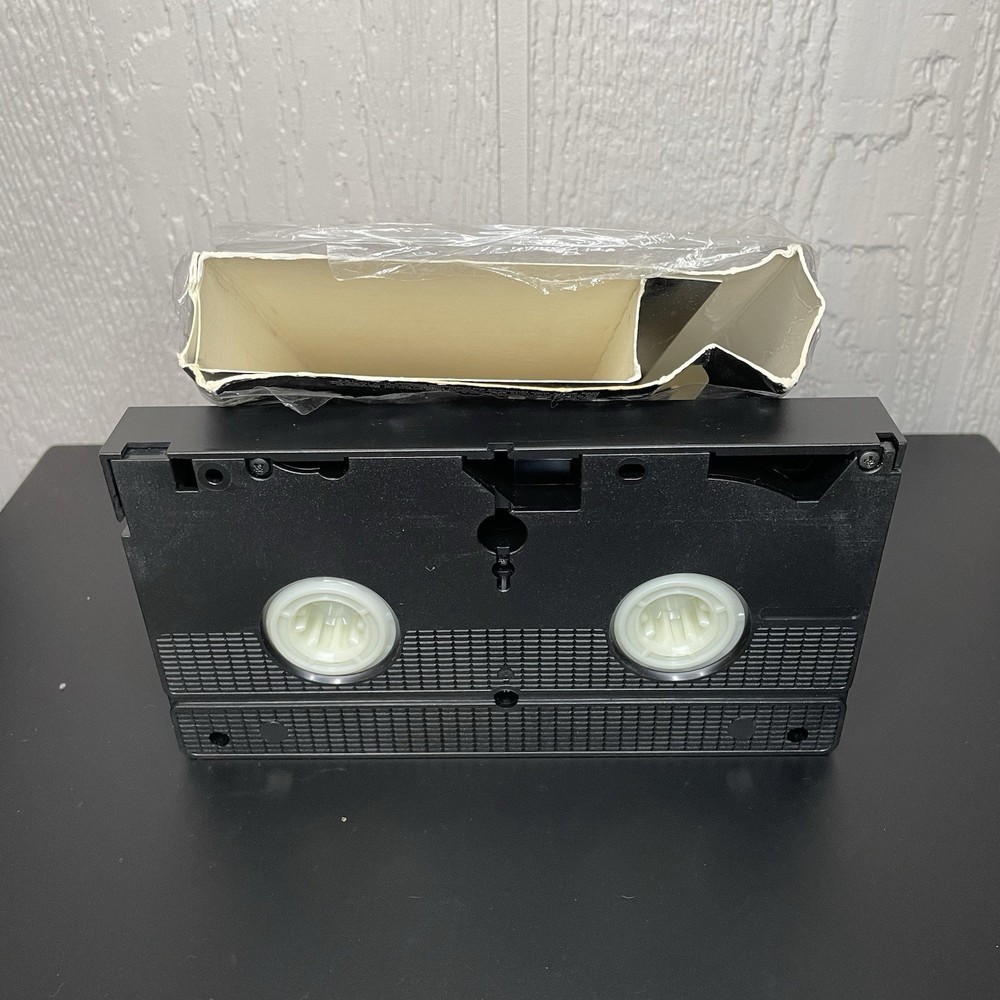 KISS Psycho Circus Tour Vintage Pewter Keychain + 3D Video VHS Tape Merch 1998