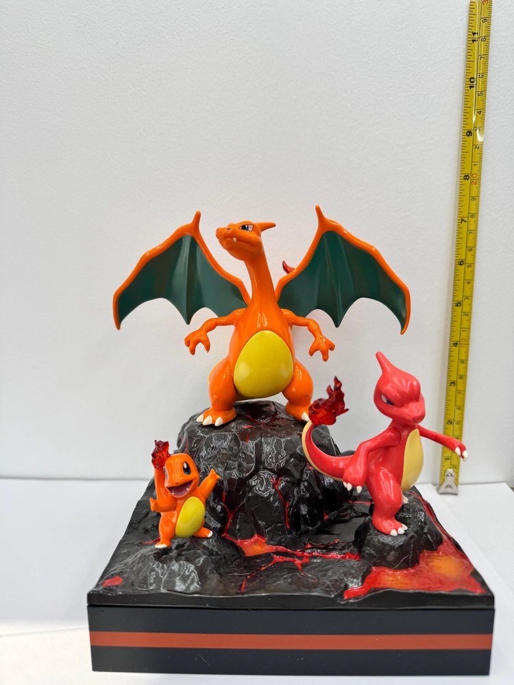 Charizard Evolution Diorama