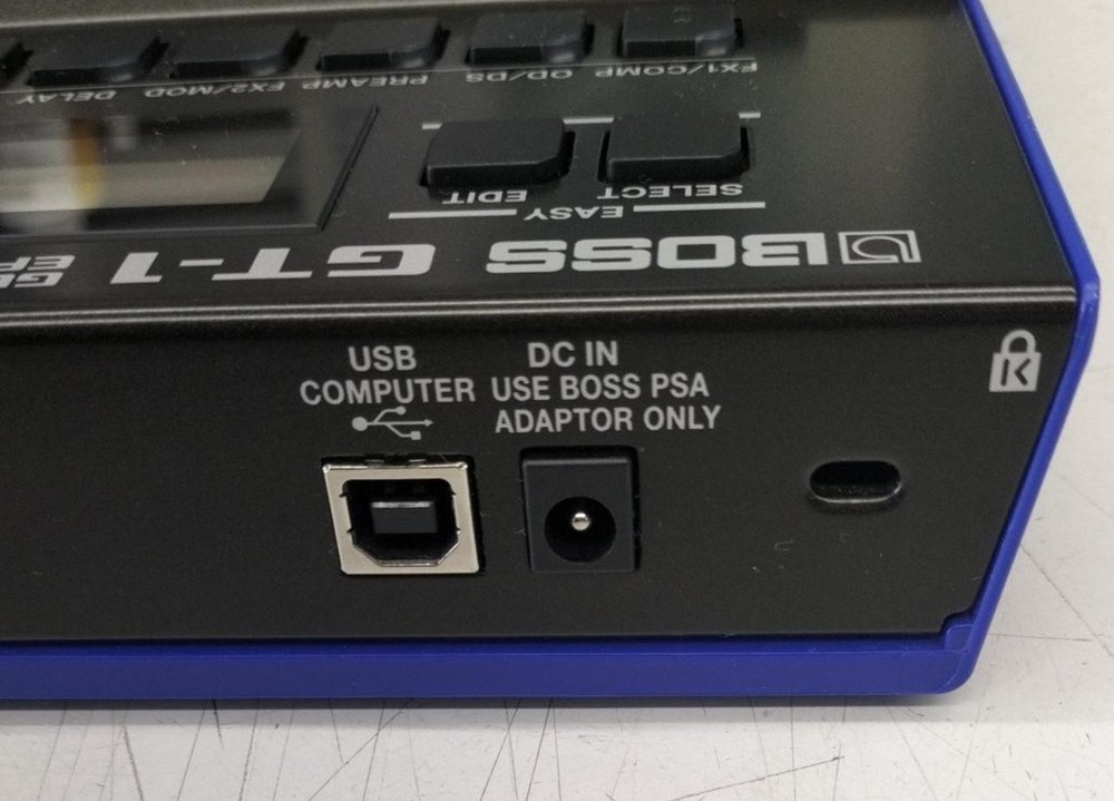 BOSS GT-1 MULTI-EFFECTOR 377058
