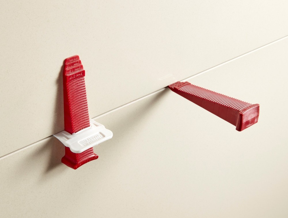 1/8" T-Lock 250 Clips - Perfect Level Master - Tile Leveling System spacers