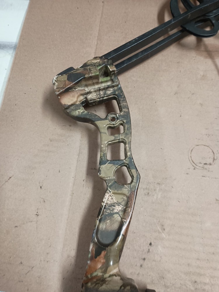 *Used* Barnett Vortex Hunter Youth Bow