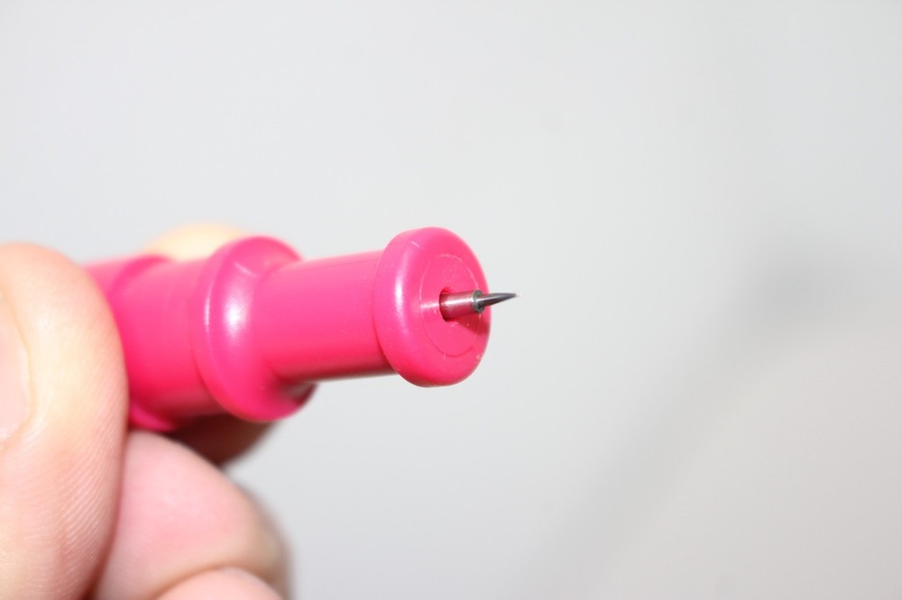 GENUINE Original Cricut RED Plastic Replacement Blade Housing Adjustable euc!